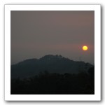 鴛鴦湖山谷區落日